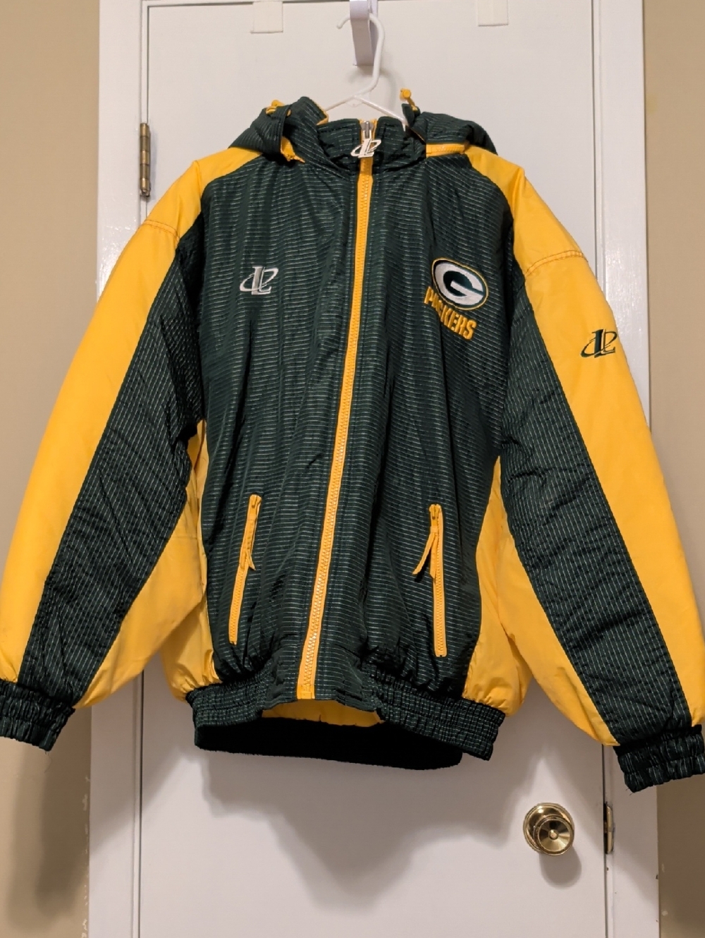Logo Athletic Vintage Green Bay Men's Puffer Jacket